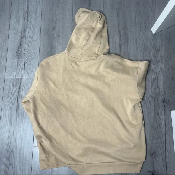 Beige jumper - Picture 2 of 3